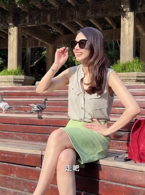 演员高圆圆:谁能拒绝南京鸭血粉丝汤! 演员高圆圆:谁能拒绝南京鸭血粉丝汤!