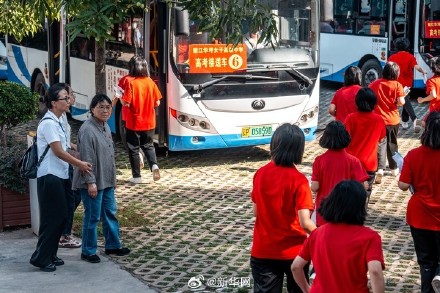 那些被张桂梅送出大山的学生如今怎么样了