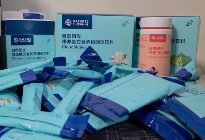 男子愤怒举报:想变胖一点,却暴瘦13斤进了医院!每天吃18包各种“固体饮料” 男子愤怒举报:想变胖一点,却暴瘦13斤进了医院!每天吃18包各种“固体饮料”