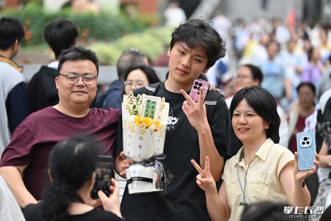 我们考完啦! 我们考完啦!