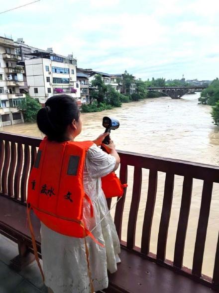 重庆31条中小河流出现1至3米涨水过程 重庆31条中小河流出现1至3米涨水过程