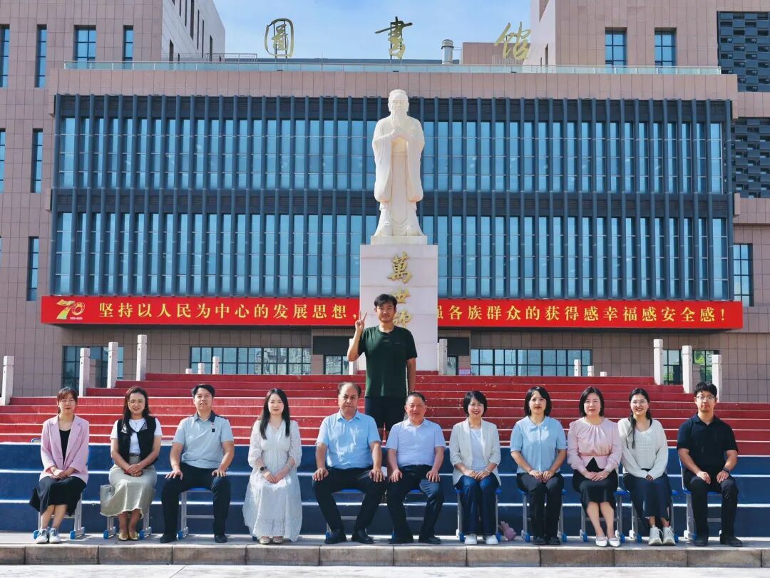 退役复学后,全专业只剩一个人……网友:你不来,老师都没法上课! 退役复学后,全专业只剩一个人……网友:你不来,老师都没法上课!