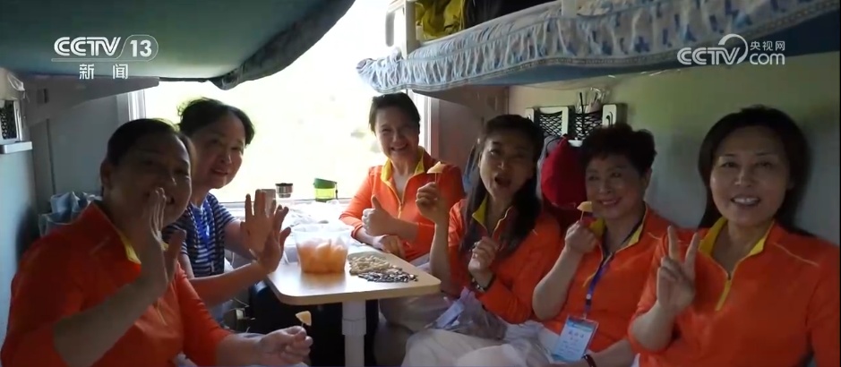 从“交通动脉”到“消费引擎” “铁路+文旅”新形态激发服务消费新活力 从“交通动脉”到“消费引擎” “铁路+文旅”新形态激发服务消费新活力