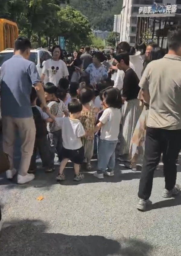 洛阳栾川发布火情通报 洛阳栾川发布火情通报