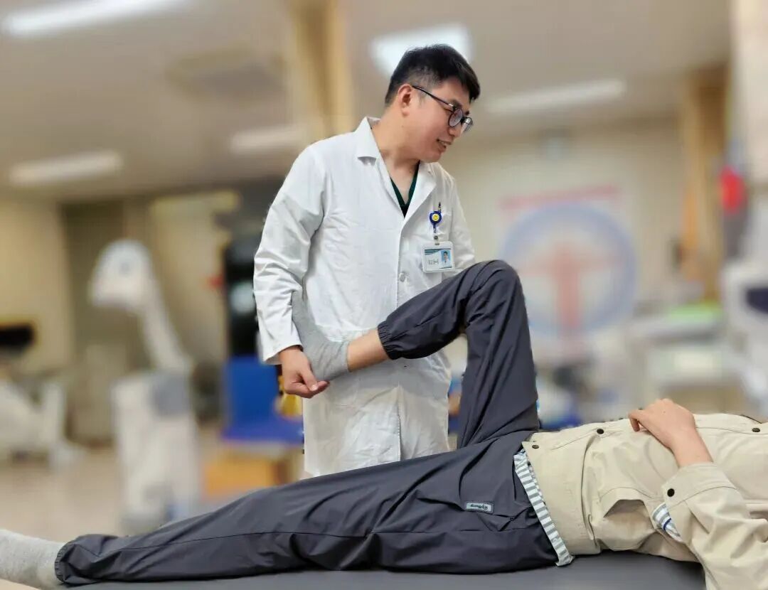 浙江27岁小伙突发脑梗!留下严重后遗症…医生:这个习惯很多人都有,一定要改! 浙江27岁小伙突发脑梗!留下严重后遗症…医生:这个习惯很多人都有,一定要改!