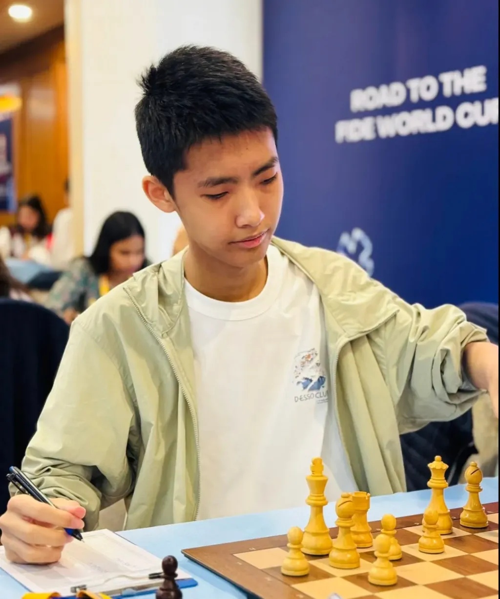 对话|中国最年轻国象亚洲冠军,孔祥睿:中国棋手不怕吃苦 对话|中国最年轻国象亚洲冠军,孔祥睿:中国棋手不怕吃苦