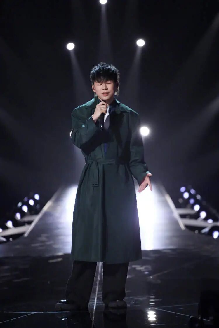 胡彦斌:上《歌手2026》好像在“高考”,新专辑《生死未定》月底上线 胡彦斌:上《歌手2026》好像在“高考”,新专辑《生死未定》月底上线