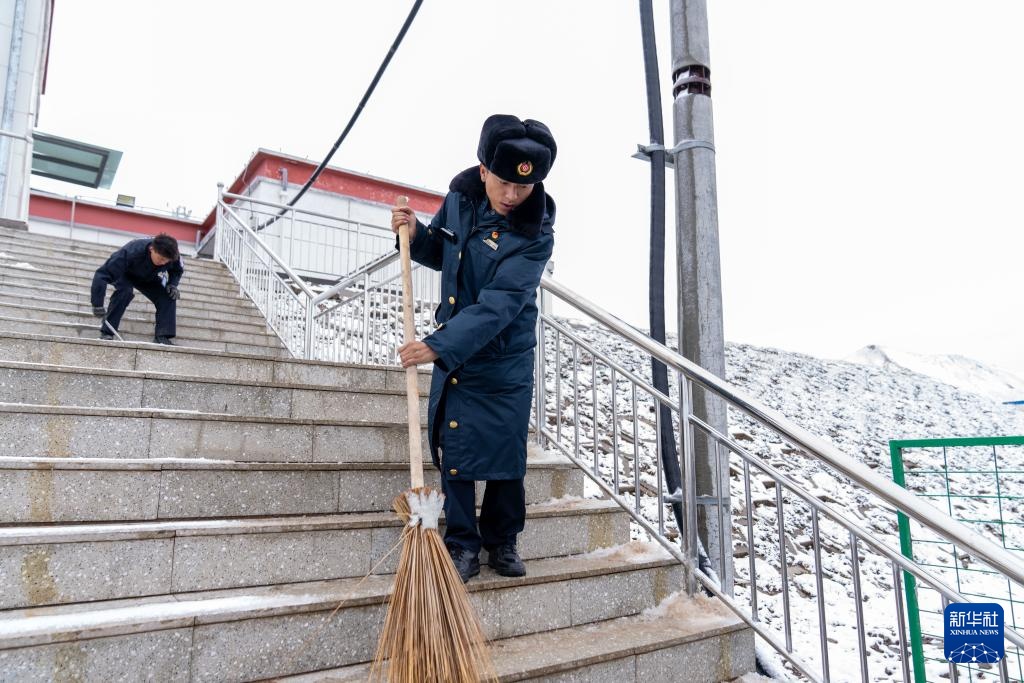 探访世界海拔最高旅客乘降所 探访世界海拔最高旅客乘降所