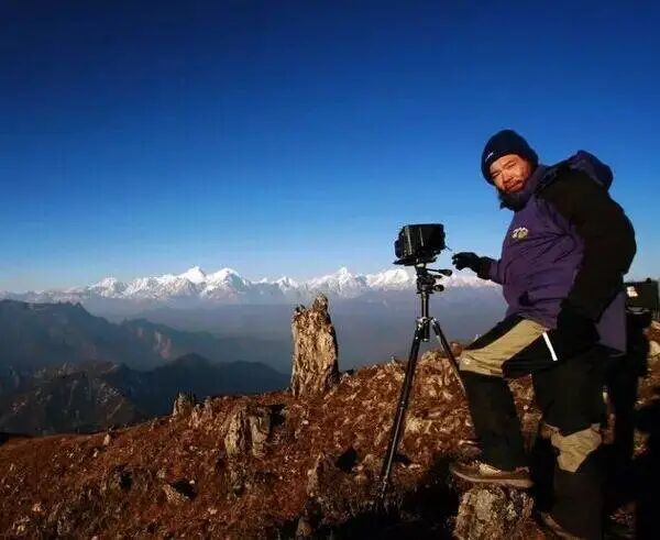 探险摄影家、“牛背山”发现者吕玲珑:用镜头捕捉对自然的大爱 探险摄影家、“牛背山”发现者吕玲珑:用镜头捕捉对自然的大爱