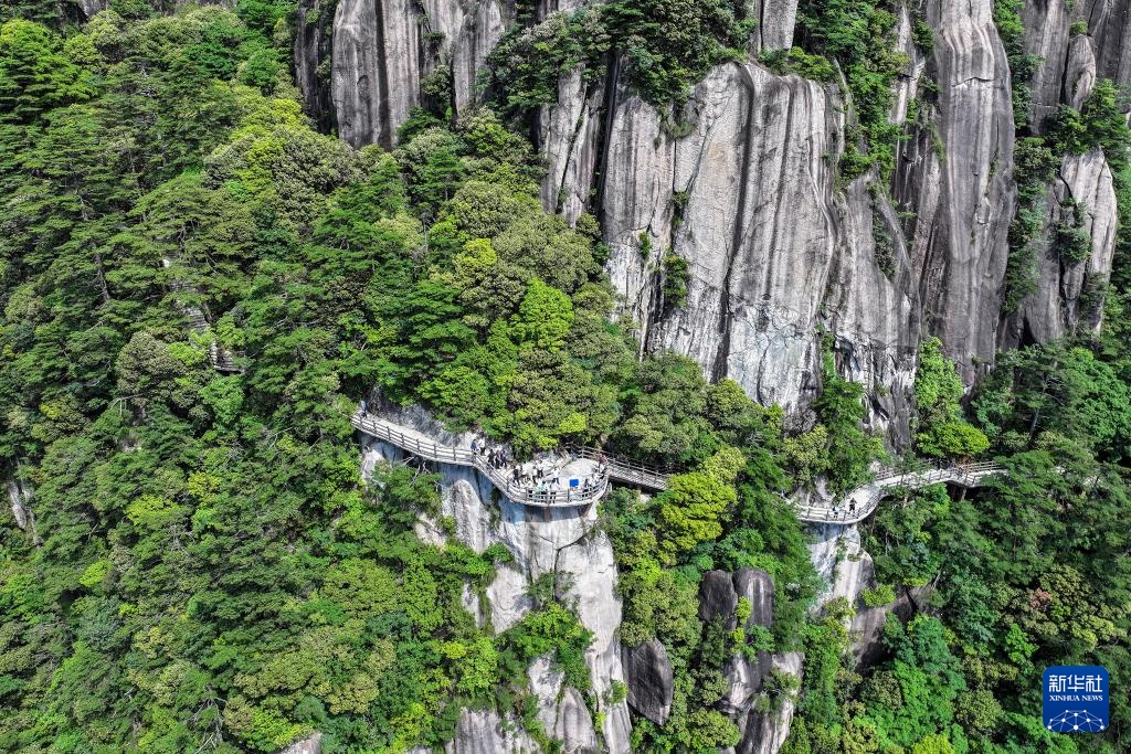 黄山风景区东大门正式开放 黄山风景区东大门正式开放