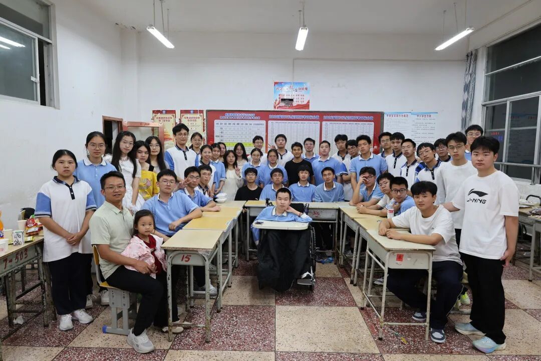 云南少年获批高考增加30%作答时间，交卷后的故事更让人感动