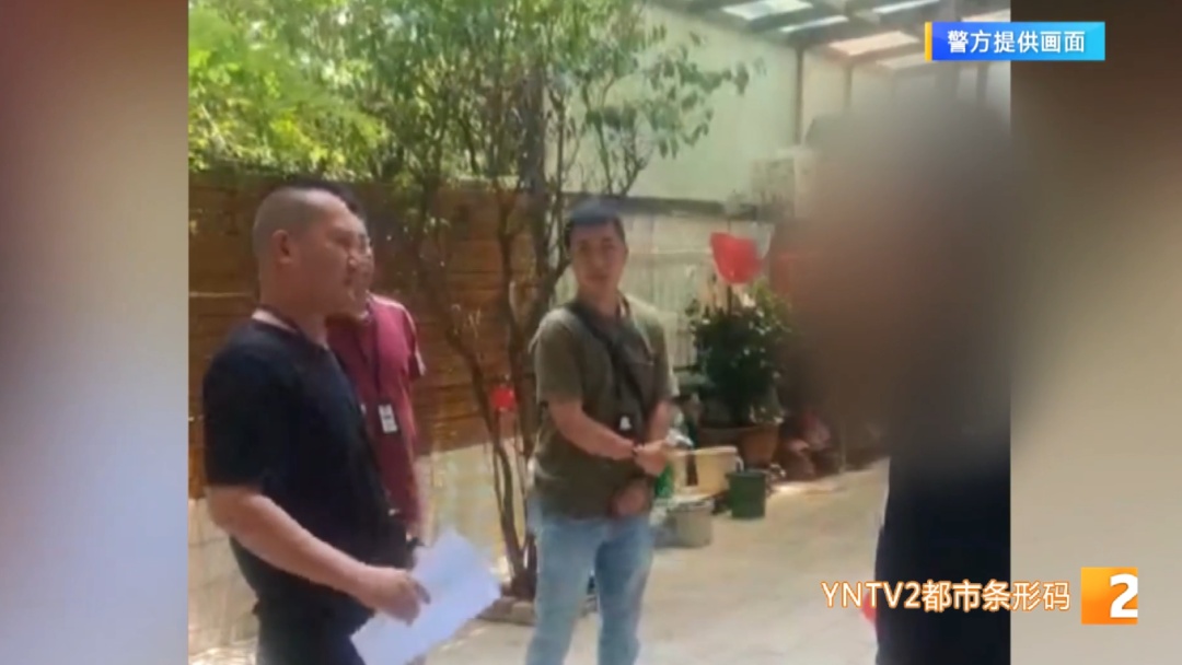 离谱！饭卡充值200元，一年多竟刷了18000多元，昆明一男子复制伪造医院饭卡被抓