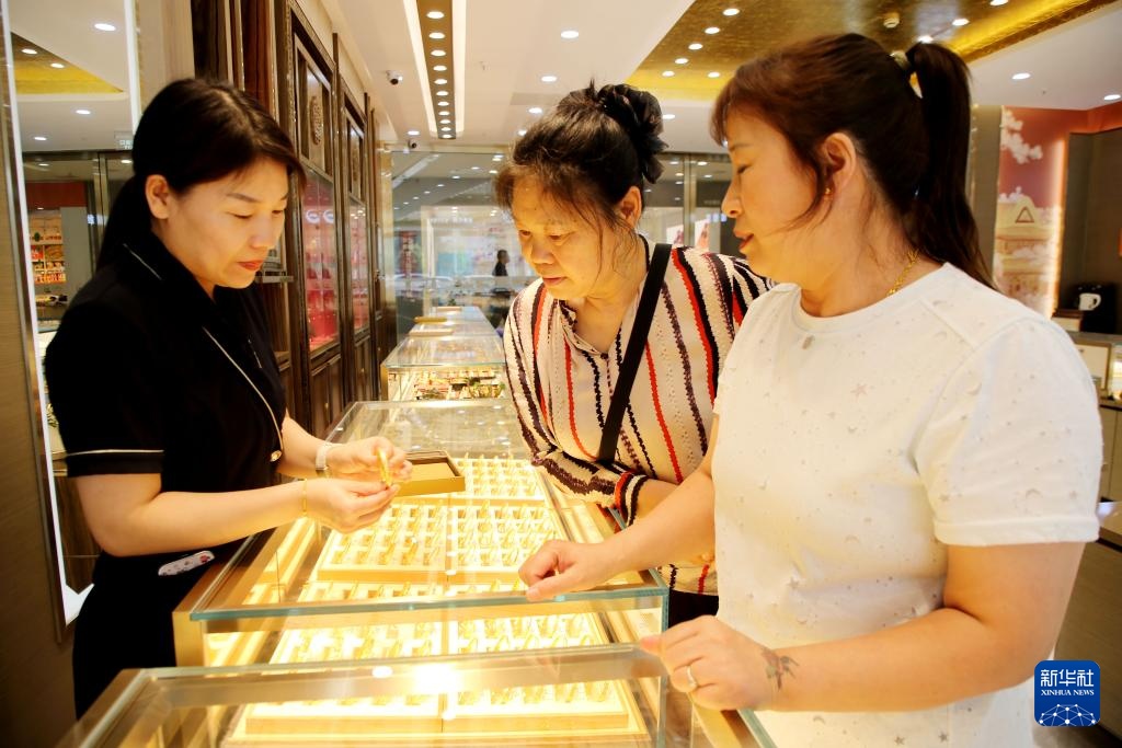 国际金价跌破4100美元 国际金价跌破4100美元
