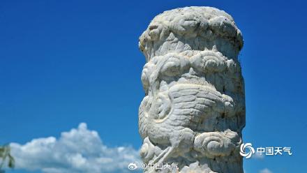 北京蓝天美照上新啦 张张皆是清爽蓝