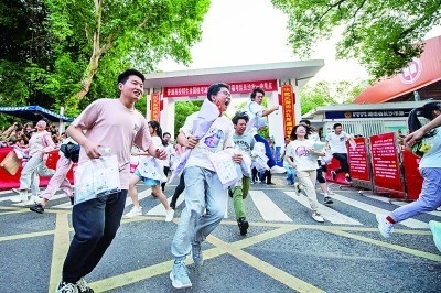 转需！高考后心理调适指南来了