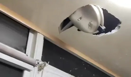 突然炸了！锅盖迎面飞来，女子颅脑重伤被送进EICU……