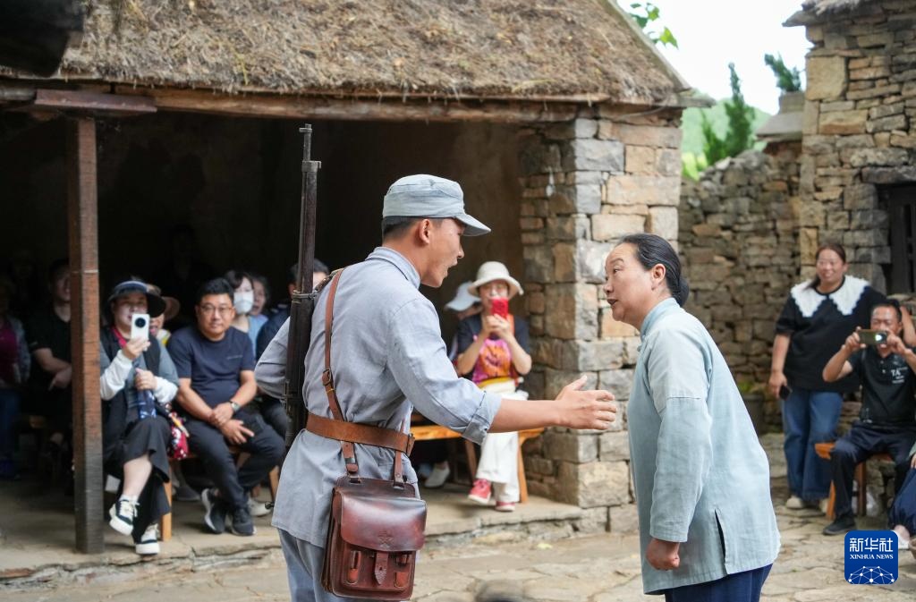 山东沂南：小戏小剧助力传播红色沂蒙精神