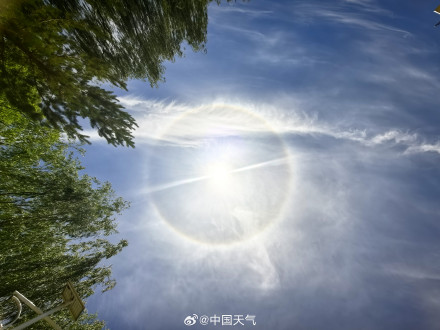宁夏吴忠日晕如天空巨眼 宁夏吴忠日晕如天空巨眼