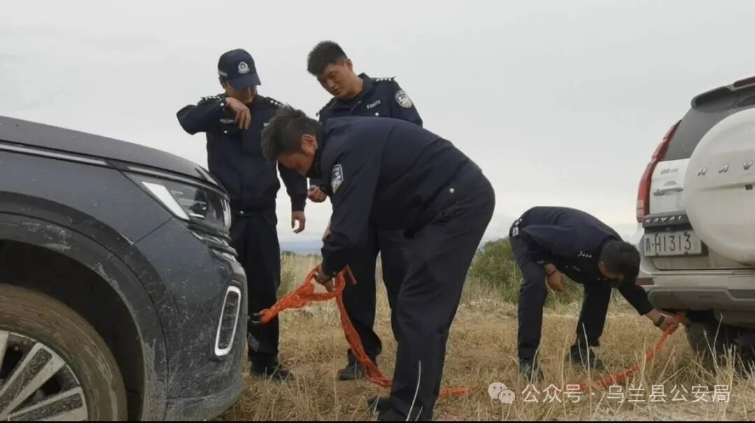 “加个微信吧,以后你们就是我在青海的朋友……” “加个微信吧,以后你们就是我在青海的朋友……”