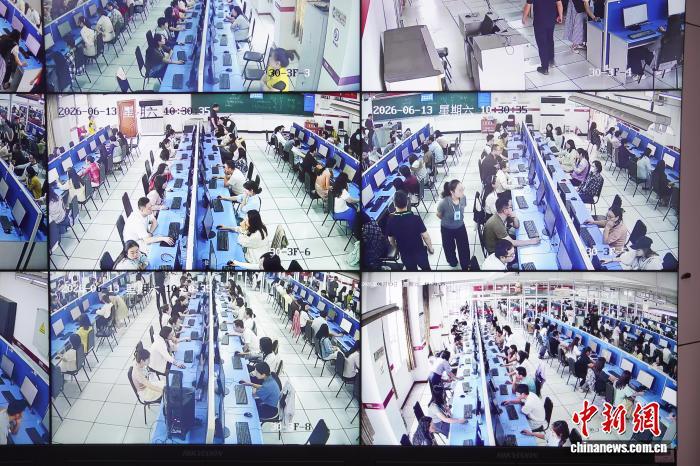 近126万份高考试卷怎样打分?记者探访重庆高考评卷场 近126万份高考试卷怎样打分?记者探访重庆高考评卷场