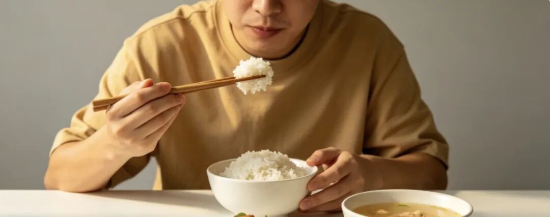 想控血脂、血糖，就在这个时间点前吃晚饭！