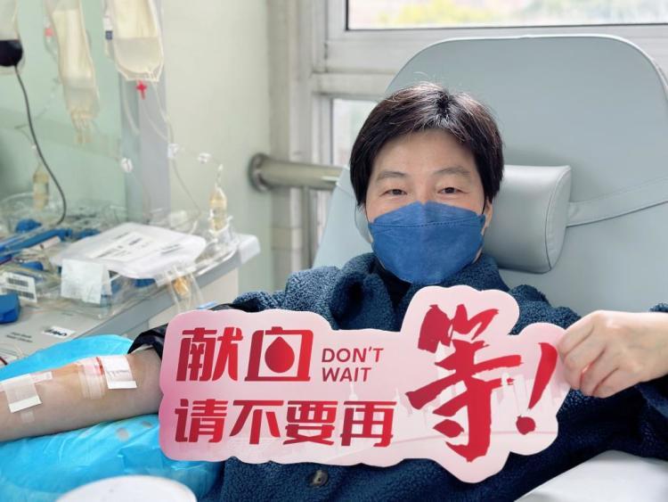 38年坚持捐献,这位花甲医生用热血传递人间大爱 38年坚持捐献,这位花甲医生用热血传递人间大爱