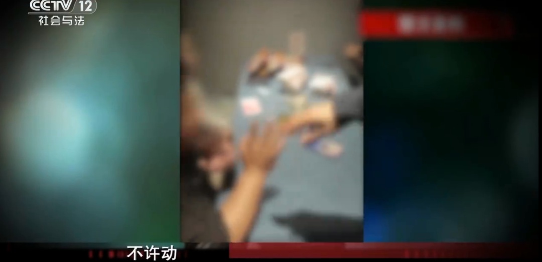 四川一学霸造数百万假钞,大部分能通过验钞机,称“想干件大事” 四川一学霸造数百万假钞,大部分能通过验钞机,称“想干件大事”