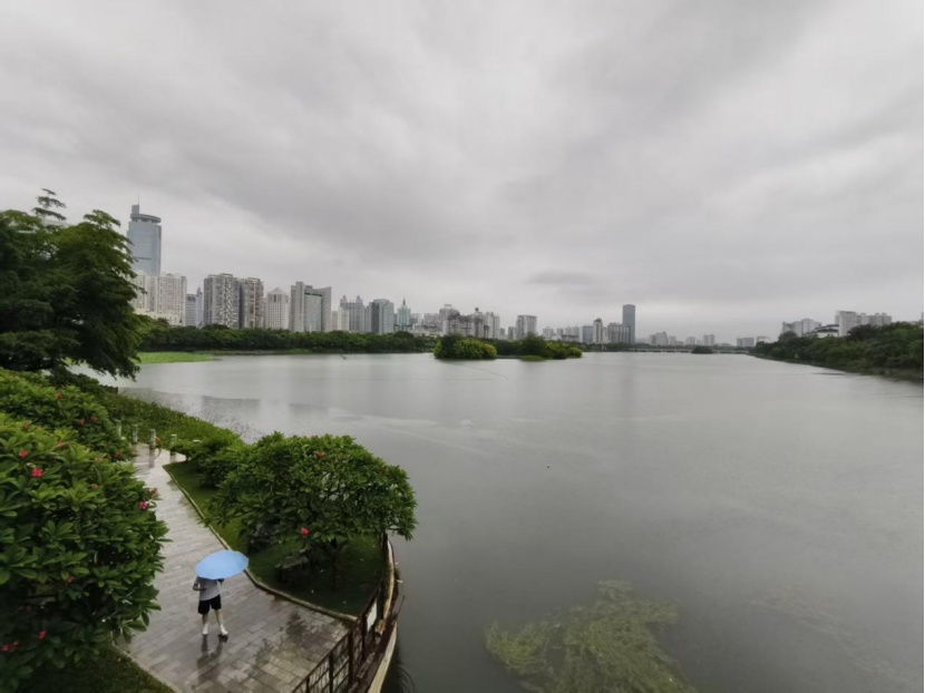 “龙舟水”发威!广西局地现特大暴雨,这些河流现超警洪水 “龙舟水”发威!广西局地现特大暴雨,这些河流现超警洪水