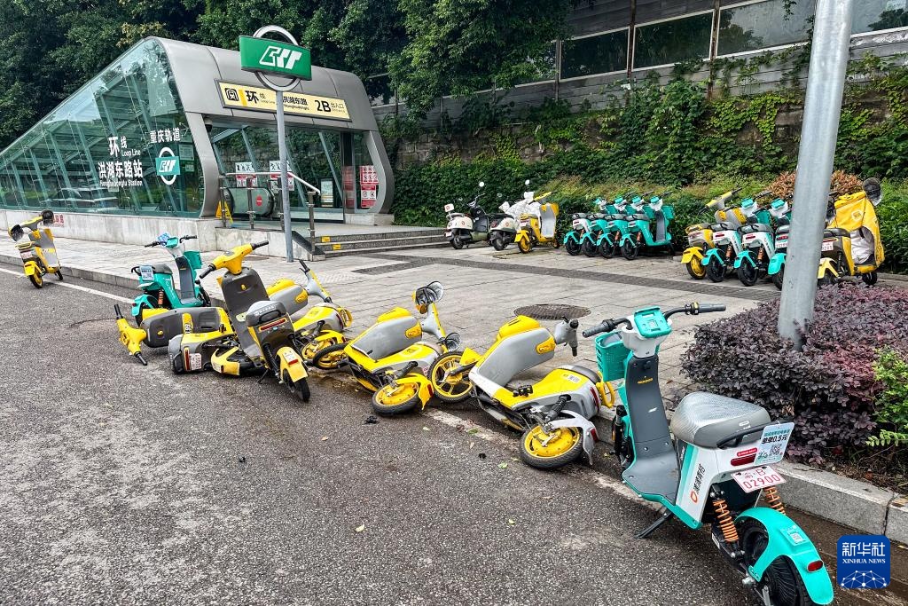 “价格刺客”、乱停乱放……共享单车乱象何解? “价格刺客”、乱停乱放……共享单车乱象何解?