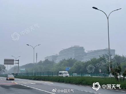 未来三天北京多雷阵雨出没 今天局地需防短时大风和强降水 未来三天北京多雷阵雨出没 今天局地需防短时大风和强降水