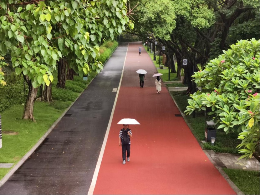 “龙舟水”发威!广西局地现特大暴雨,这些河流现超警洪水 “龙舟水”发威!广西局地现特大暴雨,这些河流现超警洪水