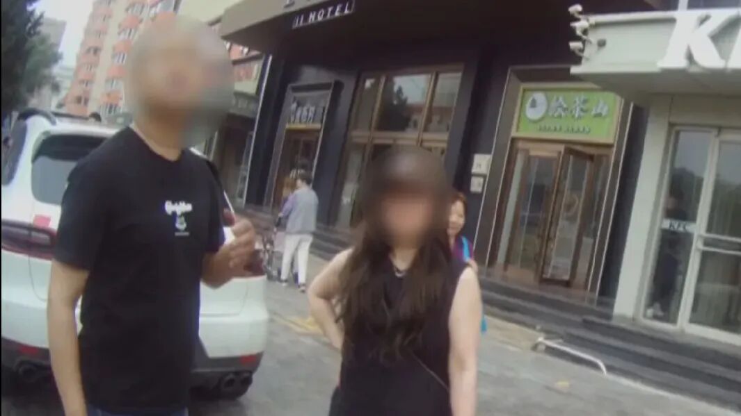 女子醉驾保时捷连撞两车逃逸 找弟弟顶包败露后语出惊人 女子醉驾保时捷连撞两车逃逸 找弟弟顶包败露后语出惊人