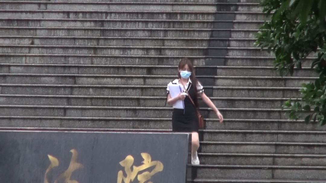 求爱无果转为施暴 主播惨遭爆炸报复 求爱无果转为施暴 主播惨遭爆炸报复