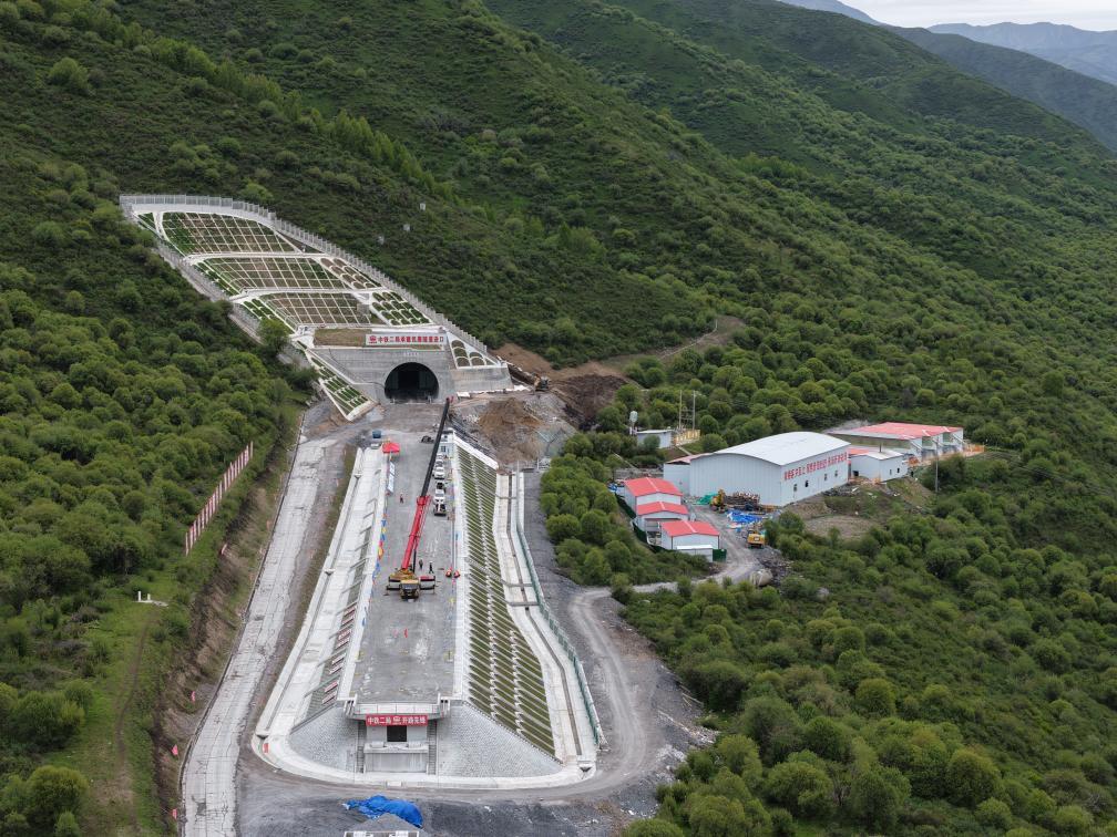 西宁至成都铁路四川段“四电”工程启动 西宁至成都铁路四川段“四电”工程启动