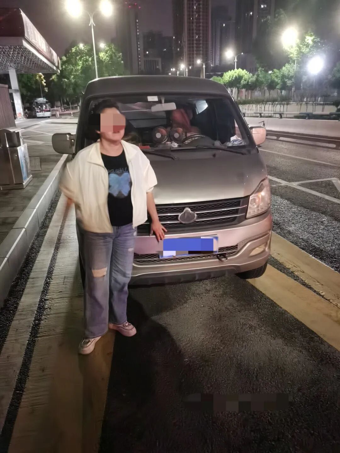 丈夫酒驾找妻子顶包,妻子酒精含量竟是丈夫两倍! 丈夫酒驾找妻子顶包,妻子酒精含量竟是丈夫两倍!