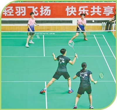 越过三道坎，这个乡年产1.5亿支羽毛球拍