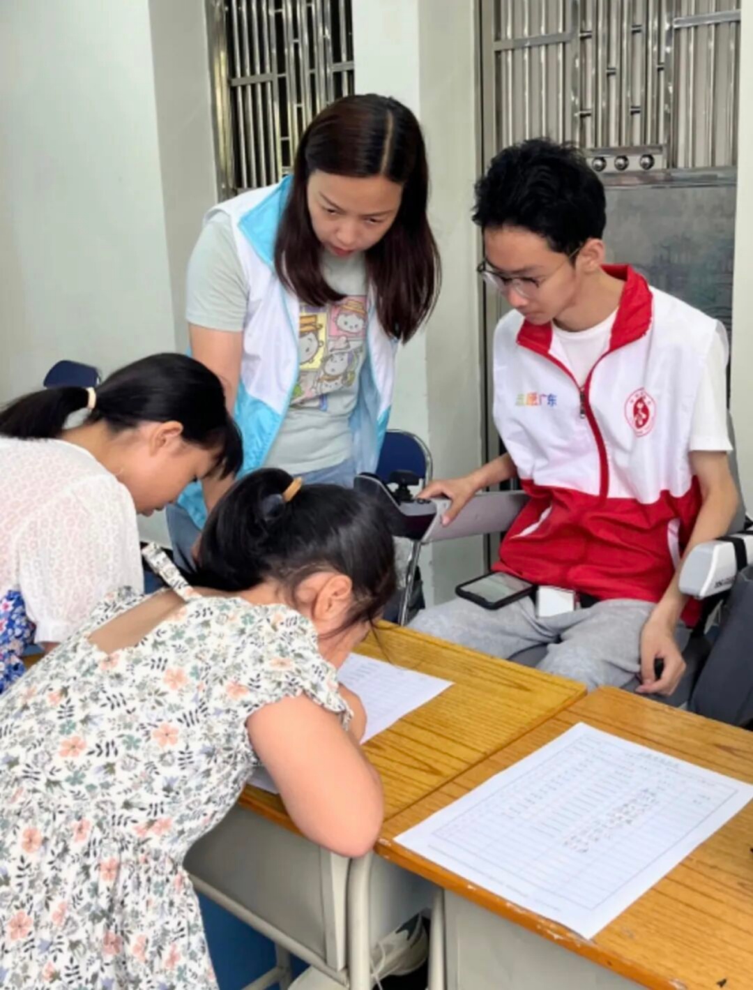 高位截瘫,休学3年……郭子健已被录取! 高位截瘫,休学3年……郭子健已被录取!