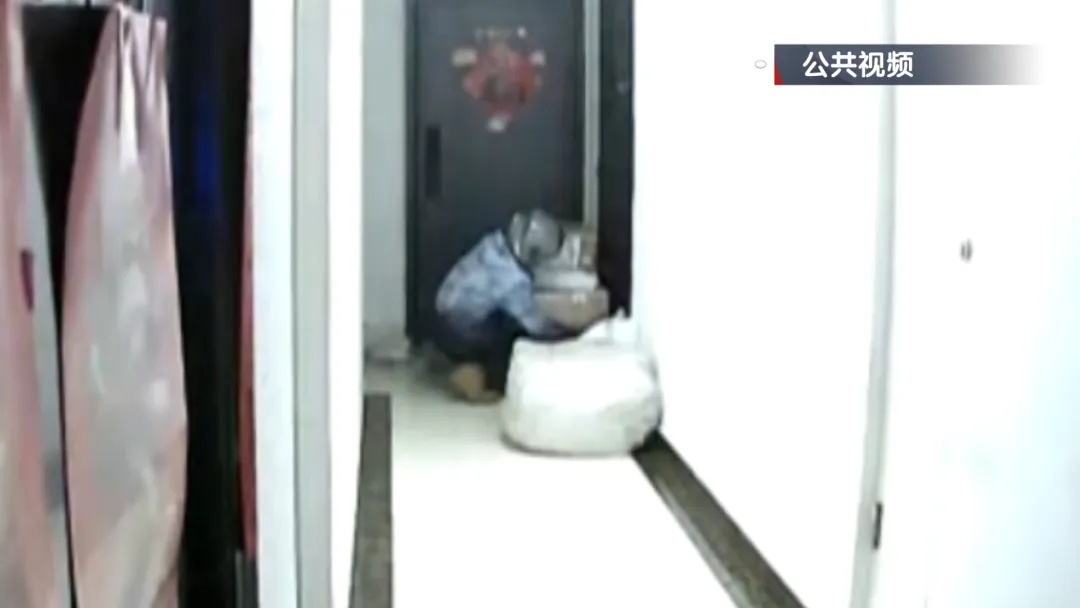 恶意退衣,史某被刑拘!细节披露→ 恶意退衣,史某被刑拘!细节披露→
