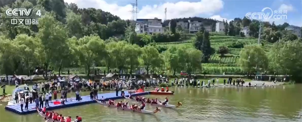 从龙舟竞渡到美食飘香 各地节日气氛日渐浓厚 传统民俗“点亮”端午