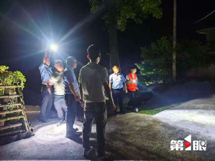 重庆黔江成功处置一起危岩崩塌灾害 重庆黔江成功处置一起危岩崩塌灾害