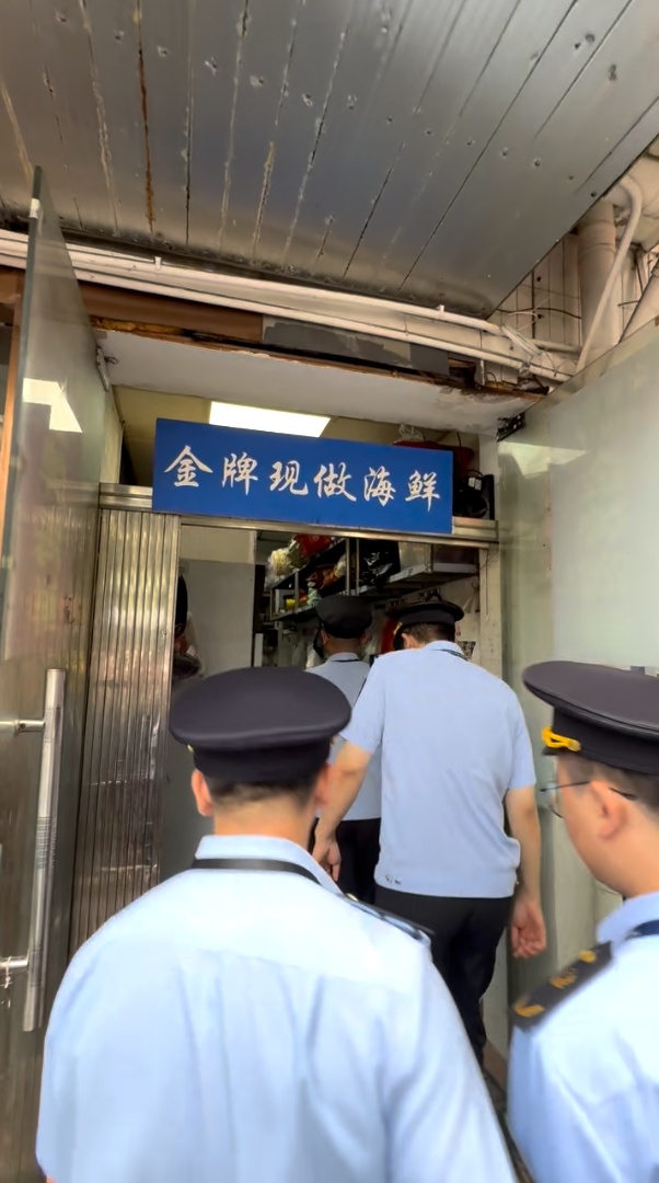 深圳网红外卖店空无一人，却在正常接单！“真身”藏在数公里外！市监局当日查处：下架