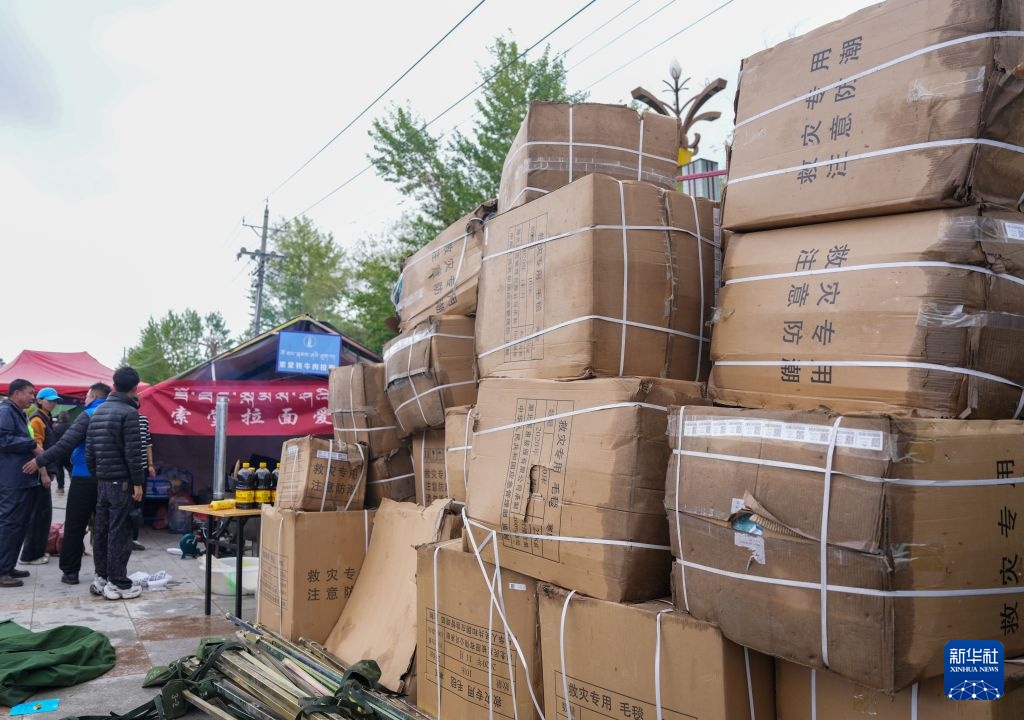 青海海西州地震救援安置继续进行