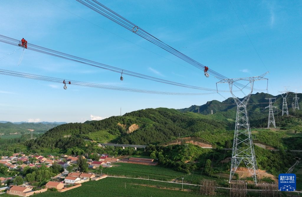 大同—怀来—天津南1000千伏特高压输电线路工程施工忙 大同—怀来—天津南1000千伏特高压输电线路工程施工忙