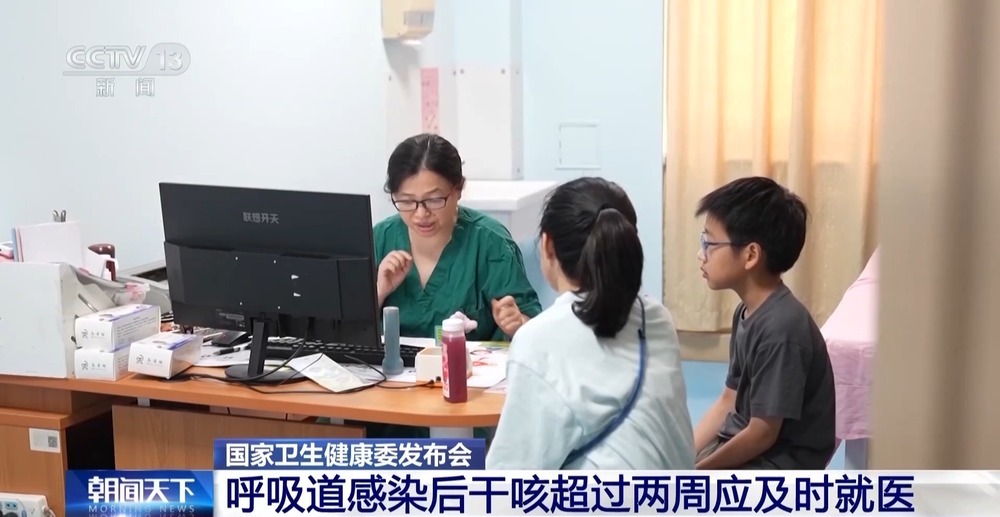 手足口病与疱疹性咽峡炎并非完全不同 专家详解夏日常见病→ 手足口病与疱疹性咽峡炎并非完全不同 专家详解夏日常见病→