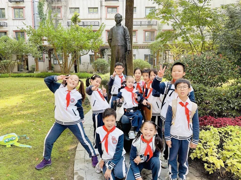 被断言“活不过3岁”的少年,要上中学了 被断言“活不过3岁”的少年,要上中学了