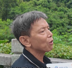 深圳连日暴雨,山涧暴涨成瀑布!有人以身犯险攀岩戏水 深圳连日暴雨,山涧暴涨成瀑布!有人以身犯险攀岩戏水