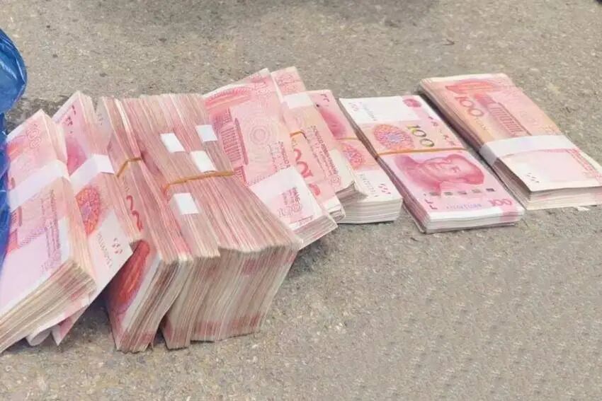 13万元现金即将交付 长江新区警方紧急按下“暂停键”