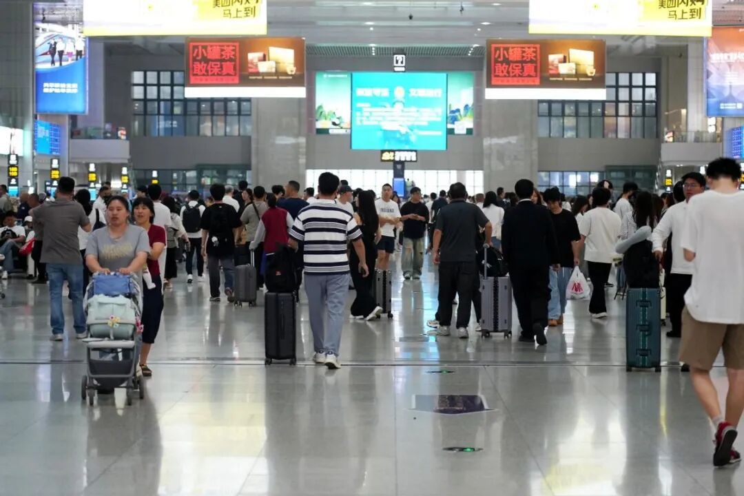 端午小长假运输启动,重庆火车站预计发送旅客125万人次 端午小长假运输启动,重庆火车站预计发送旅客125万人次