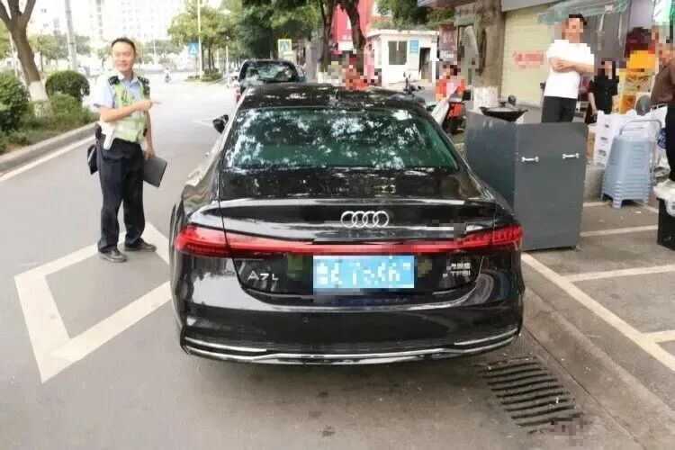 反向操作!两女子租豪车专盯三轮车碰瓷,跨多地作案6起获利超万元 反向操作!两女子租豪车专盯三轮车碰瓷,跨多地作案6起获利超万元