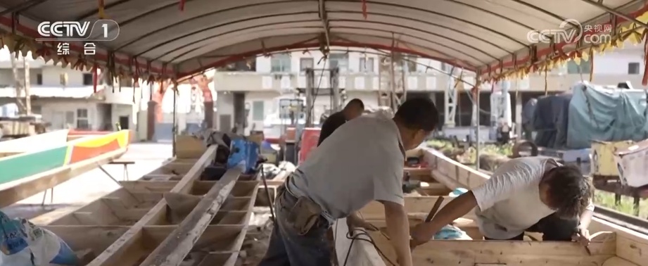 “龙舟+”聚合城市文旅消费新动能 花样端午民俗消费新场景带火假日经济